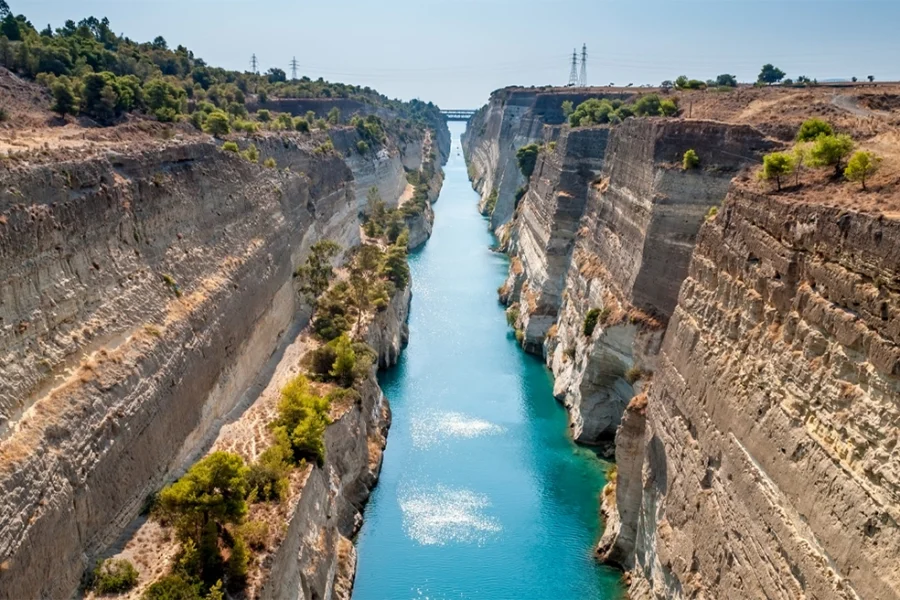 Κόρινθος: Σορός άντρα εντοπίστηκε στο κανάλι του Ισθμού