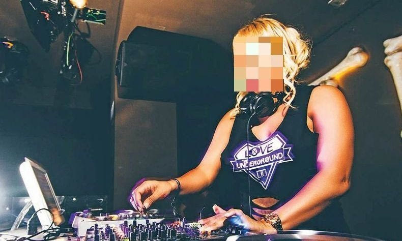 Καλύβια: Αύριο απολογείται η Αζέρα DJ – Ελεύθεροι αφέθηκαν οι 5 κατηγορούμενοι