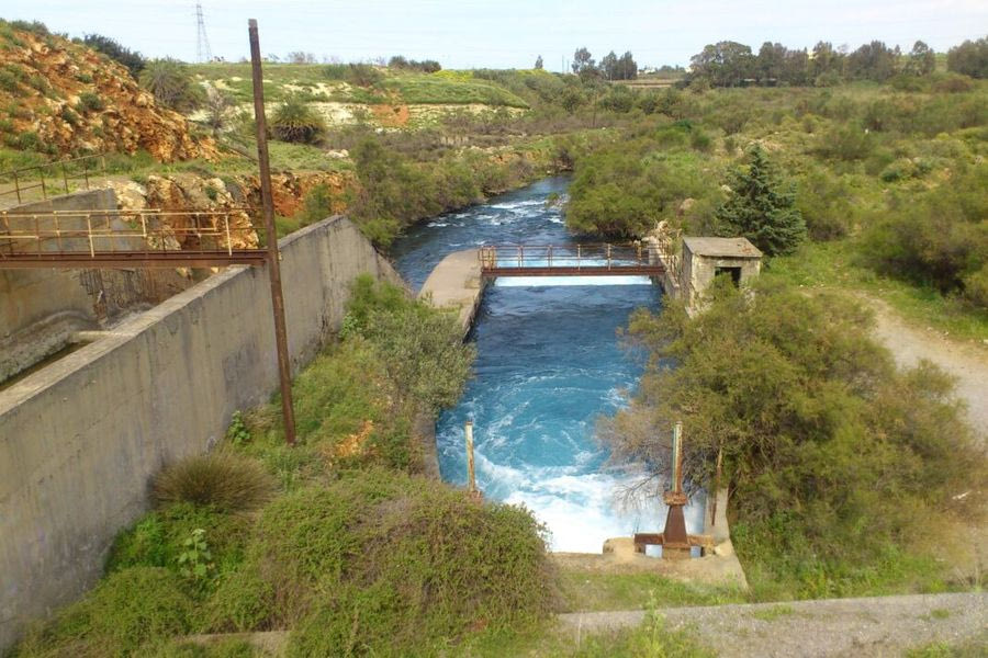 Η Λότζια ψάχνει αντίδοτο στη λειψυδρία με αφαλάτωση στον Αλμυρό