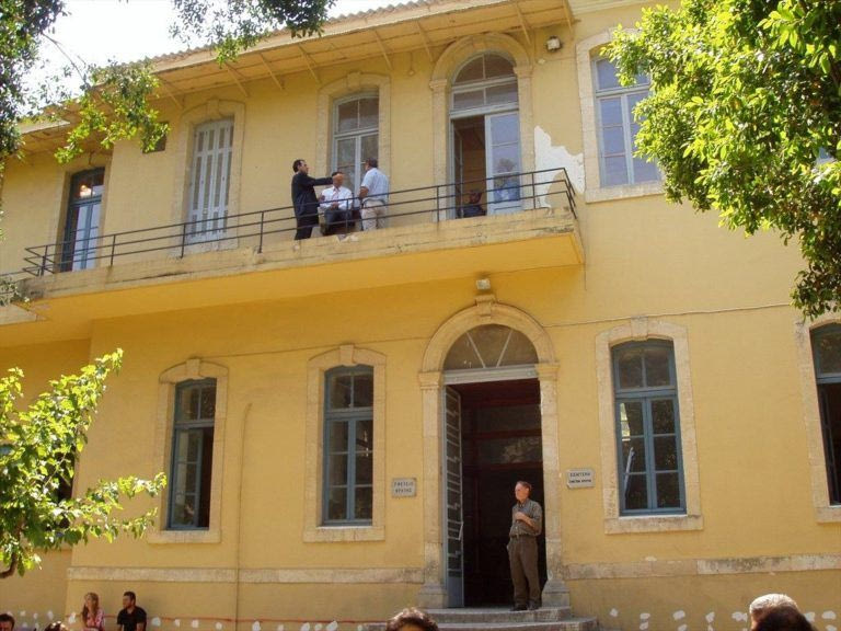 Χανιά: Ισόβια σε 52χρονο για βιασμό ανήλικης μαθήτριας