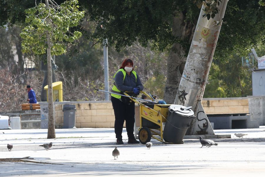 Επίθεση με ξύλα σε εργαζόμενους της Υπηρεσίας Καθαριότητας του Δήμου Ηρακλείου (φωτογραφίες)