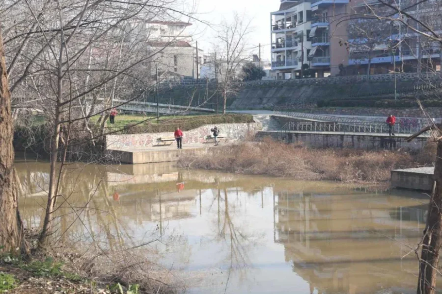 Χωρίς τέλος το θρίλερ με την εξαφάνιση του 39χρονου Βασίλη από τη Λάρισα – «Ξεκινήσαμε έρευνες σε νέο σημείο του Πηνειού», λέει ο ιδιωτικός ερευνητής