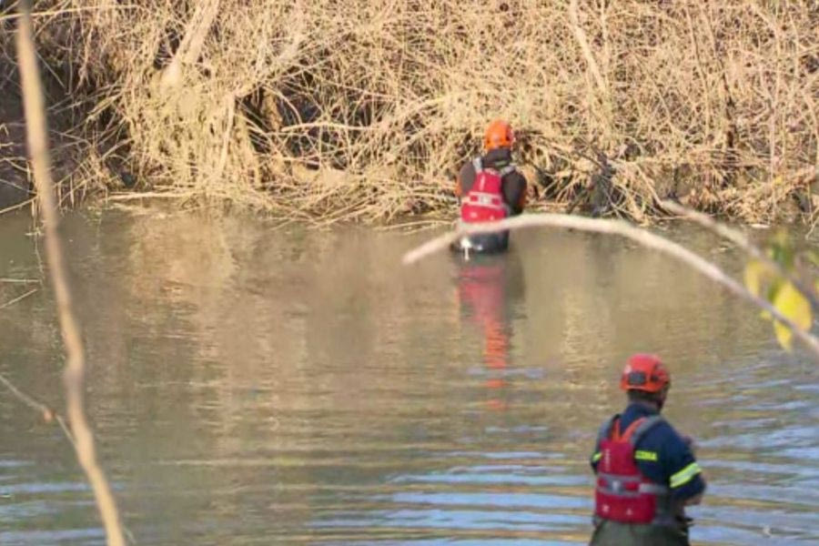 Ψάχνουν ένα στοιχείο για τον 39χρονο Βασίλη στα λασπόνερα του Πηνειού – Το μυστήριο με το κινητό του τηλέφωνο