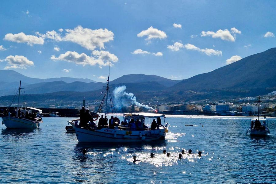 Με λαμπρότητα ο εορτασμός των Θεοφανίων στον Δήμο Χερσονήσου