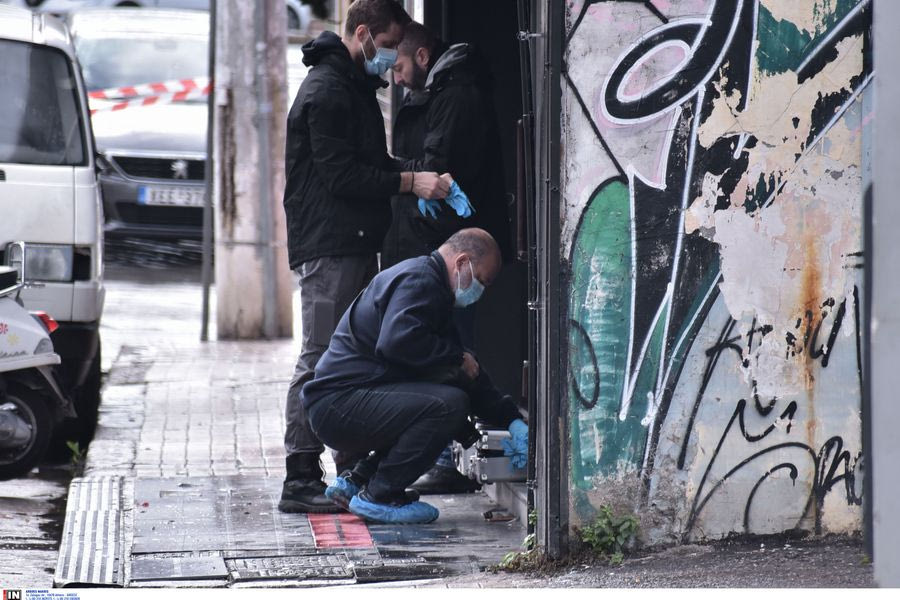 Θέλει να παραδοθεί ο 38χρονος κακοποιός που πυροβόλησε τους τρεις φίλους από τα Μάλια