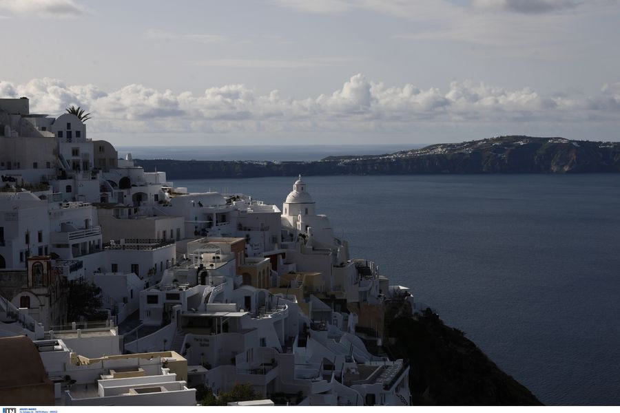 Σεισμοί στη Σαντορίνη: Διαφωνίες για την επίσημη εκτίμηση περί κύριου σεισμού έως 6R