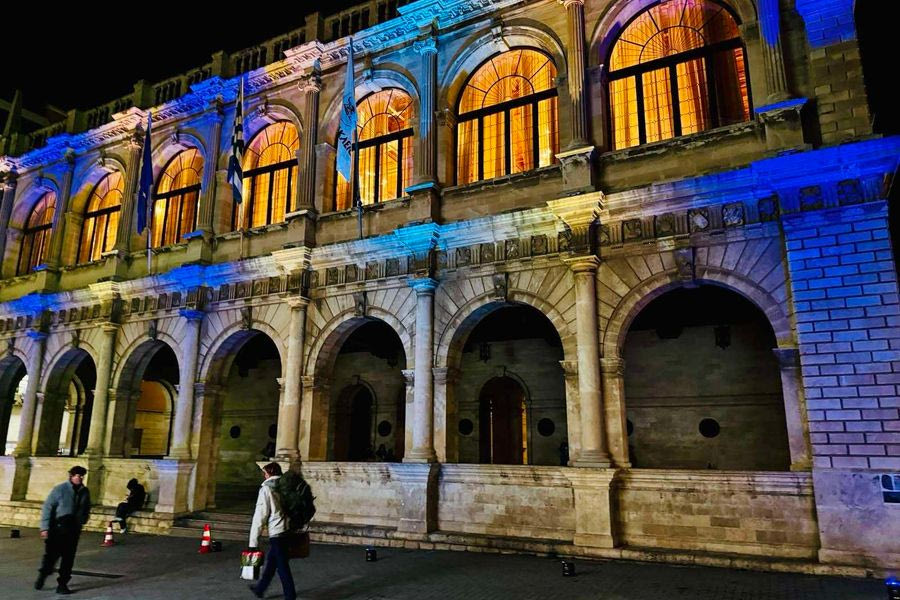 Στα χρώματα της Ουκρανίας η Λότζια