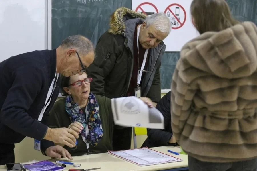 Χωρίς προβλήματα οι βουλευτικές εκλογές στο Κόσοβο