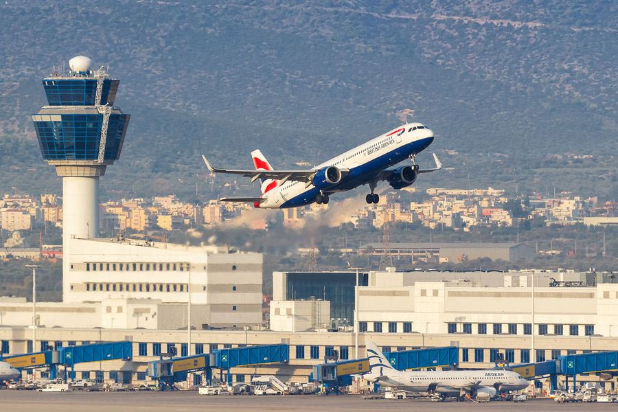 Ακυρώνονται πτήσεις λόγω της συμμετοχής των ελεγκτών εναέριας κυκλοφορίας στην απεργία της ΑΔΕΔΥ – Ποιες εξαιρούνται