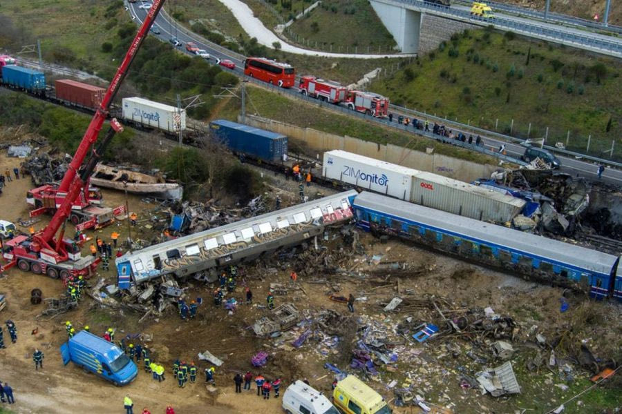 Τραγωδία στα Τέμπη: Πώς έγινε η φονική έκρηξη – Τι αποκλείουν και τι πιθανολογούν οι εμπειρογνώμονες