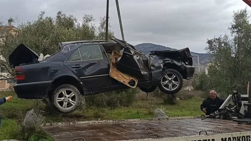 Πώς έγινε το τροχαίο με τον νεκρό 15χρονο στη Φυλή – Κάτοικος έσωσε την κοπέλα που έχασε το πόδι της