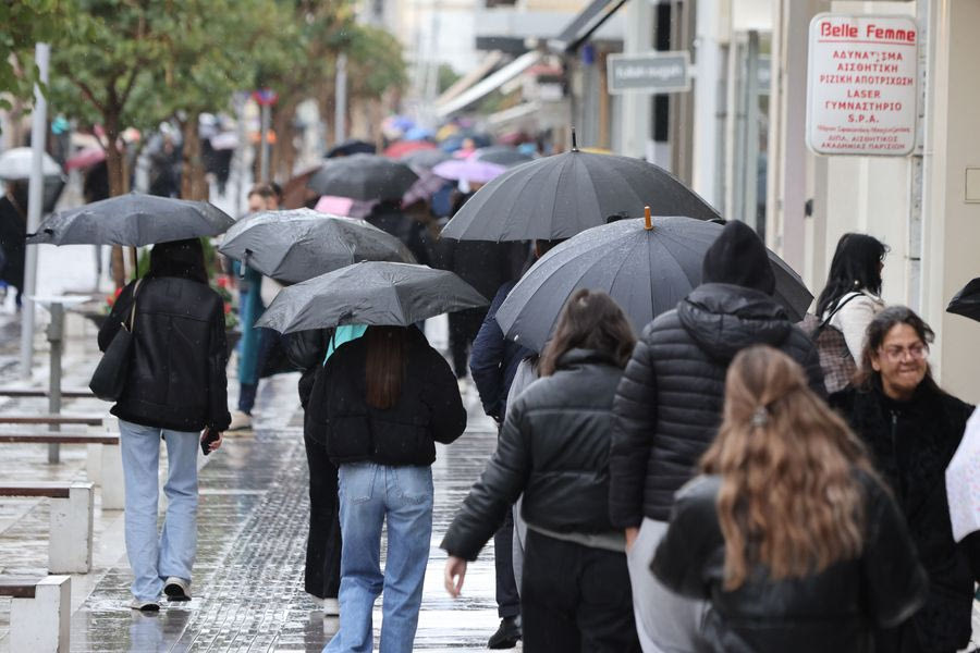 Σε εξέλιξη η απότομη αλλαγή σκηνικού: Τσουχτερό κρύο, βροχές και άνεμοι στην Κρήτη