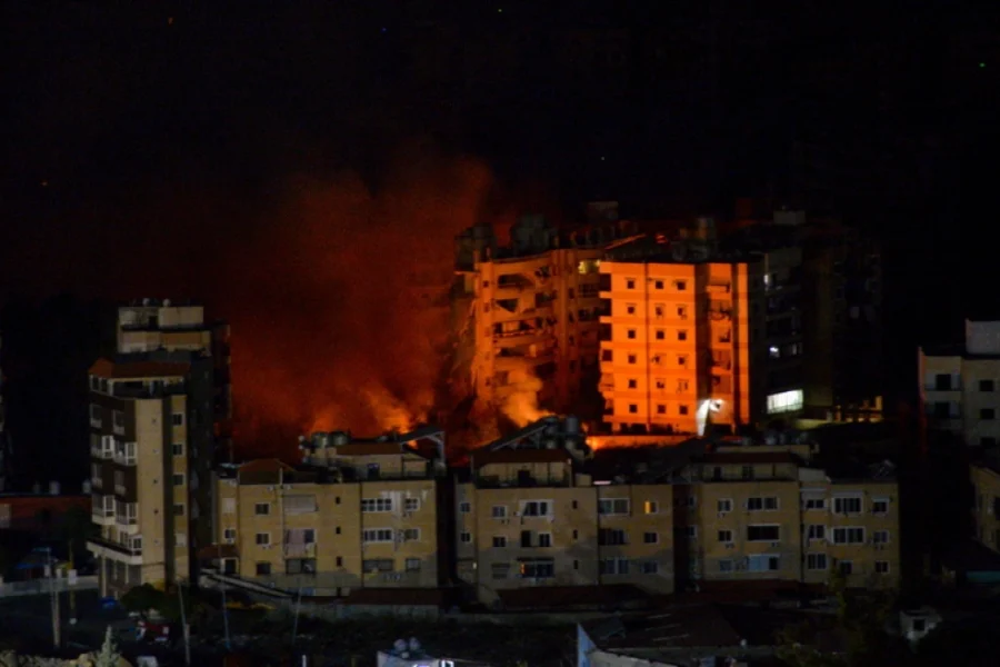 Ο ισραηλινός στρατός ανακοίνωσε νέα πλήγματα κατά της Χεζμπολάχ στον Λίβανο