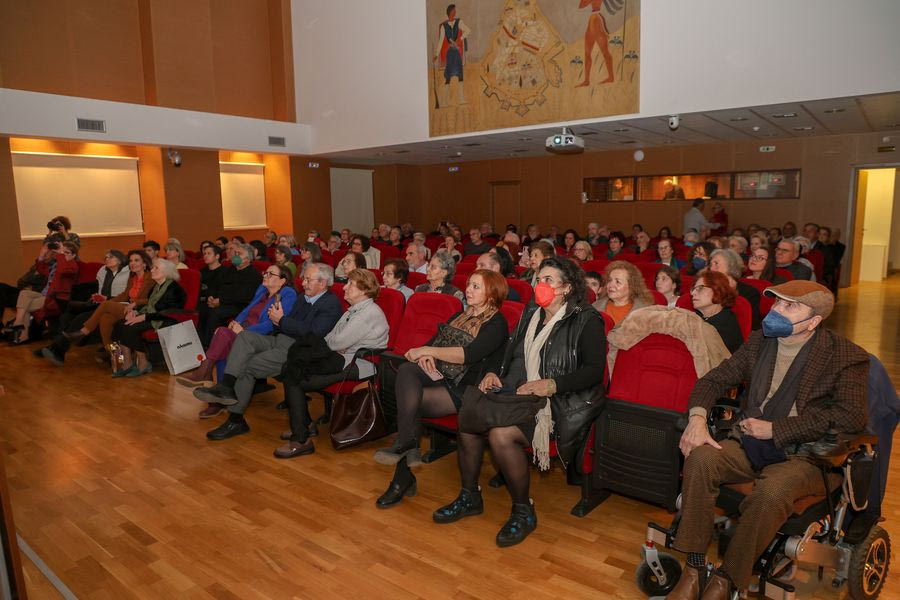 Συγκίνησαν οι «Μικρές ιστορίες της πόλης» για την γλύπτρια Ασπασία Παπαδοπεράκη