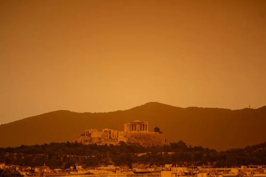 Οι 5 παθήσεις που επιδεινώνει η επέλαση της αφρικανικής σκόνης