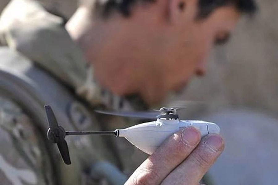 Ένοπλες Δυνάμεις: Ποια είναι τα «drones-ψείρες» με τα οποία εξοπλίζονται